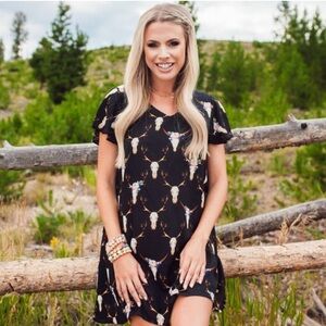 Buddy Love Steer Head Dress